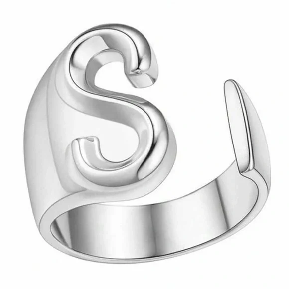 *NEW* OLIVIA RODRIGO Themed GUTS Letters Set of 4 Rings in Silver - Picture 6 of 11